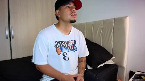 Snapshot of pull_bershh chatting on 2, 4, 2026 pull_bershh online show from 2, 4, 2026