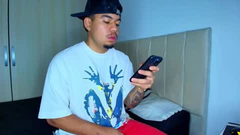 Snapshot of pull_bershh chatting on 7, 4, 2026 pull_bershh online show from 7, 4, 2026