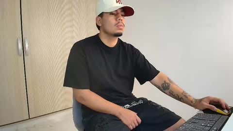 Snapshot of pull_bershh chatting on 27, 4, 2026 pull_bershh online show from 27, 4, 2026