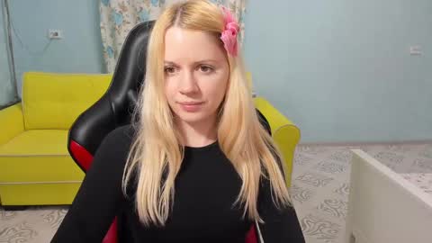 Snapshot of puma4ka chatting on 2, 3, 2025 Victoria online show from 2, 3, 2025