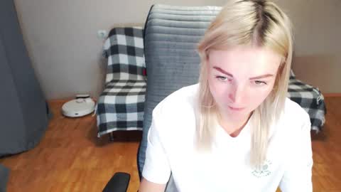 Polly online show from 25, 11, 2025