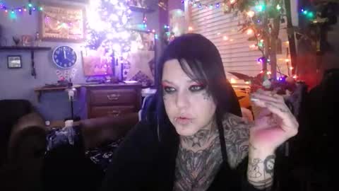 Snapshot of pumpkin13 chatting on 5, 12, 2025 Pumpkin13 online show from 5, 12, 2025