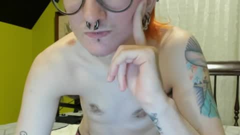 Snapshot of punkpupollie chatting on 11, 4, 2026 punkpupollie online show from 11, 4, 2026