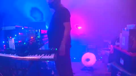 Snapshot of punkrunr083 chatting on 26, 4, 2026 punkrunr083 online show from 26, 4, 2026