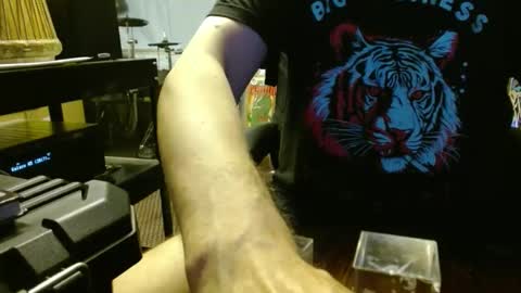 Jojo online show from 4, 3, 2025