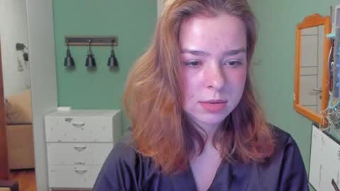 Snapshot of puoli chatting on 12, 12, 2024 Polly online show from 12, 12, 2024