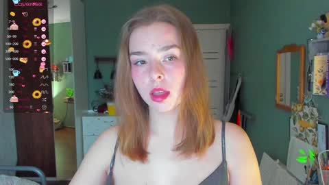 Snapshot of puoli chatting on 25, 1, 2025 Polly online show from 25, 1, 2025