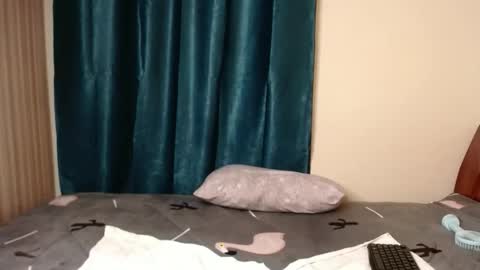Snapshot of pure_seductive1202 chatting on 26, 3, 2026 Essy online show from 26, 3, 2026