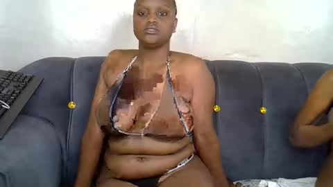Snapshot of pure_seductive1202 chatting on 1, 5, 2026 Essy online show from 1, 5, 2026