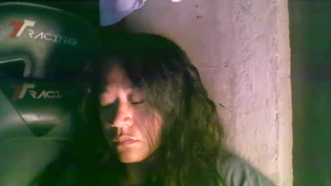 Snapshot of pure_sweetasian chatting on 18, 11, 2025 pure_sweetasian online show from 18, 11, 2025