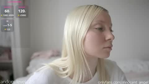 Snapshot of pureangeldolores chatting on 17, 1, 2025 i dont do shows for free. watching here silently and waiting for me to start showing you something for free is useless online show from 17, 1, 2025