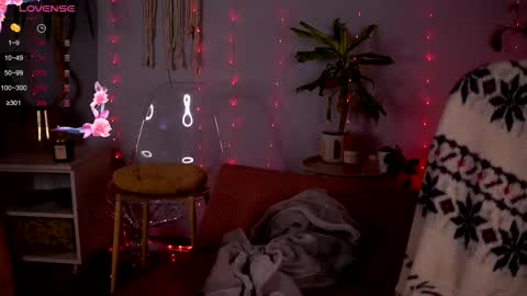 Snapshot of pureellie chatting on 30, 3, 2026 Emily online show from 30, 3, 2026