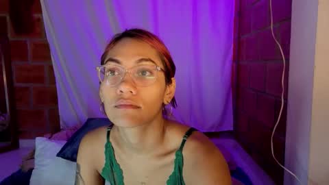 purepleasure25 online show from 17, 12, 2025