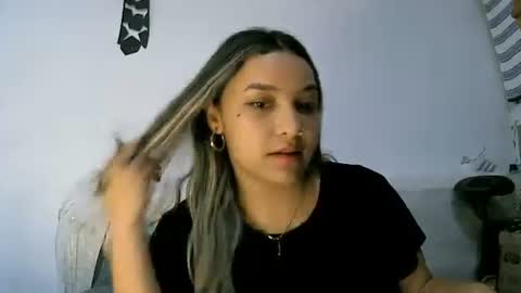 Snapshot of purple_23 chatting on 24, 3, 2026 Lizzy online show from 24, 3, 2026