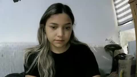 Snapshot of purple_23 chatting on 3, 4, 2026 Lizzy online show from 3, 4, 2026