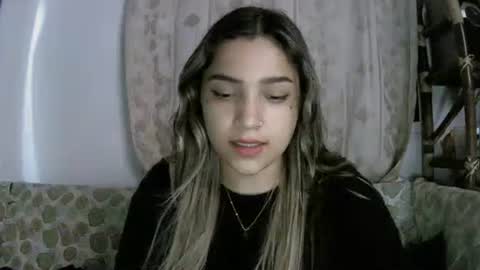 Snapshot of purple_23 chatting on 9, 4, 2026 Lizzy online show from 9, 4, 2026