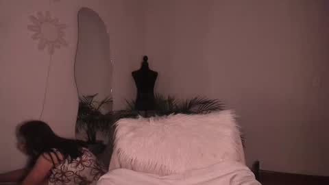 Snapshot of purple_opal chatting on 18, 3, 2026 Vero online from Tuesday to Sunday online show from 18, 3, 2026
