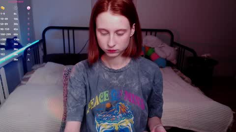 Snapshot of purplebeawer chatting on 8, 12, 2024 Francine online show from 8, 12, 2024