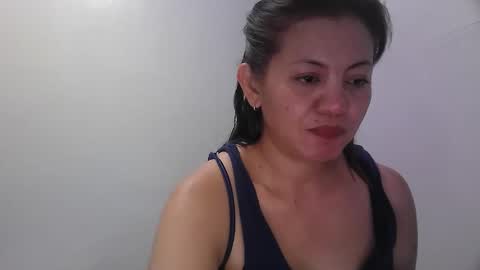 Snapshot of purpledust06 chatting on 19, 4, 2026 Athena online show from 19, 4, 2026