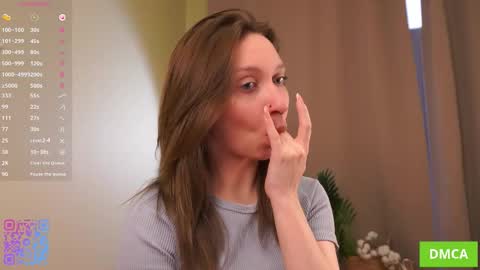 Sophie  Fav patterns 99199444press my buttons  see what happens  online show from 11, 11, 2025