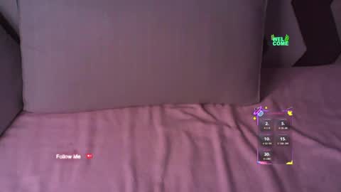 Snapshot of push_my_buttons chatting on 24, 4, 2026 Adriana WILL BE ONLINE soon online show from 24, 4, 2026