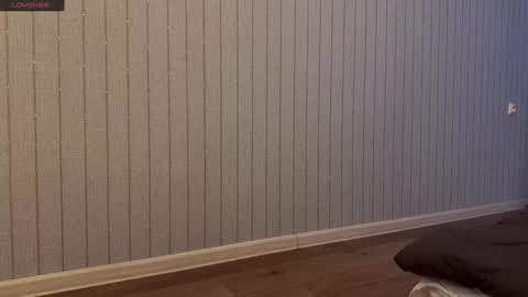 pussy raw online show from 18, 1, 2025