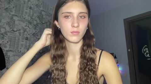 Snapshot of pussygir007 chatting on 10, 1, 2025 pussygirl007 online show from 10, 1, 2025