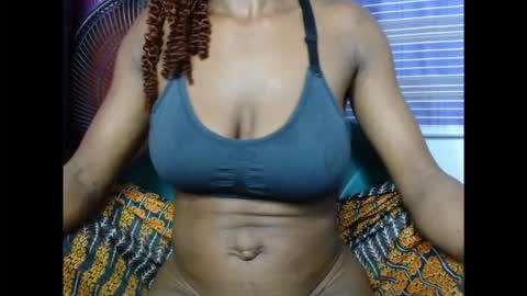 pussyispinkx online show from 17, 11, 2025