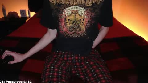 pussylover2182 online show from 3, 12, 2025