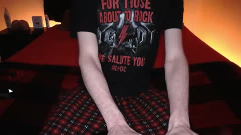 pussylover2182 online show from 19, 12, 2025