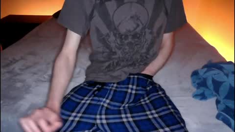 pussylover2182 online show from 16, 4, 2026