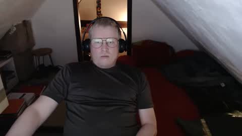 Snapshot of pussylovercb chatting on 22, 3, 2026 pussylovercb online show from 22, 3, 2026