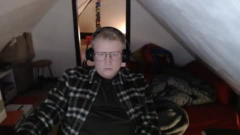 Snapshot of pussylovercb chatting on 30, 3, 2026 pussylovercb online show from 30, 3, 2026