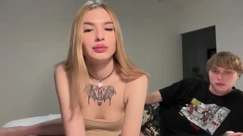 Snapshot of pussymoneywet chatting on 1, 10, 2025 Lina online show from 1, 10, 2025