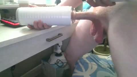 pussypounder420690 online show from 19, 6, 2026