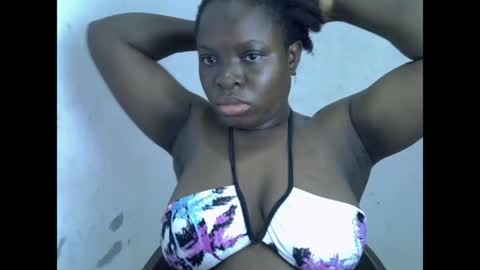 Snapshot of pussyxsweet chatting on 28, 4, 2026 pussyxsweet online show from 28, 4, 2026