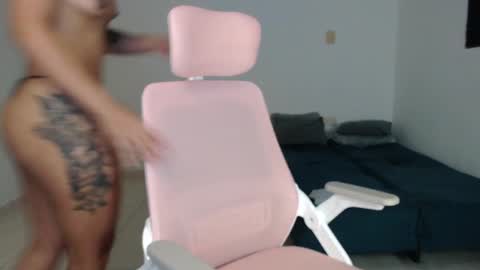 Snapshot of putakusan chatting on 27, 12, 2024 Izumi online show from 27, 12, 2024