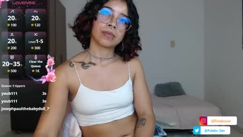 Snapshot of putakusan chatting on 1, 2, 2025 Izumi online show from 1, 2, 2025