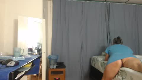 Snapshot of putiputi4u chatting on 29, 3, 2026 putiputi4u online show from 29, 3, 2026