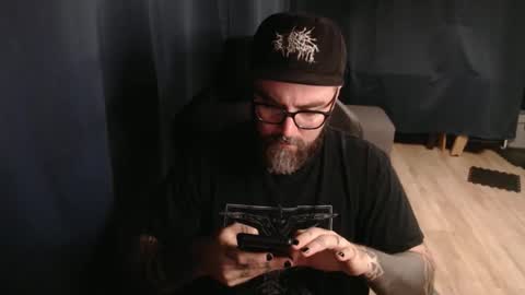 Snapshot of pyroxen chatting on 4, 10, 2025 Yog Sothoth online show from 4, 10, 2025