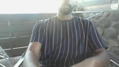 Snapshot of python974 chatting on 1, 10, 2025 Python online show from 1, 10, 2025