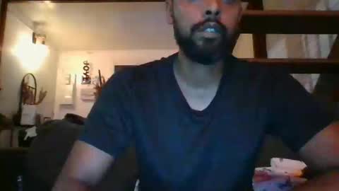 Snapshot of python974 chatting on 20, 10, 2025 Python online show from 20, 10, 2025