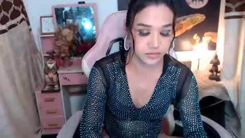 Queen Agatha online show from 3, 11, 2025