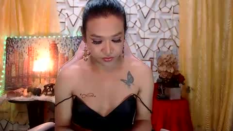 Snapshot of pythoncock4u chatting on 7, 3, 2026 Queen Agatha online show from 7, 3, 2026