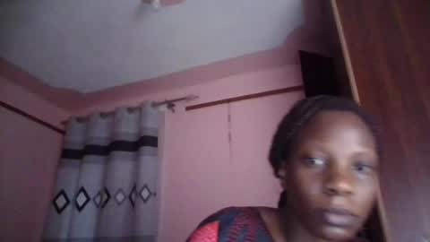 Snapshot of q_pretty chatting on 22, 7, 2026 Ivy a little girl full of dreams....be my best online show from 22, 7, 2026
