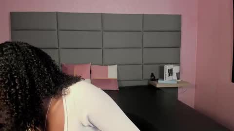 Snapshot of qeen_black2 chatting on 30, 11, 2025 Keyla Queen Black online show from 30, 11, 2025