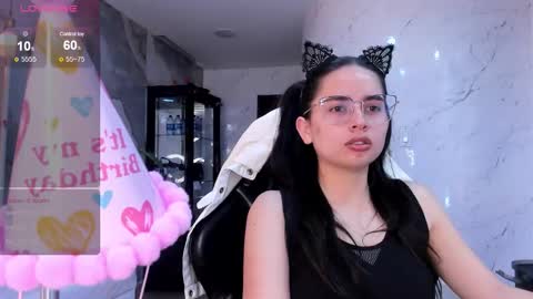 Qetsyah online show from 28, 2, 2026