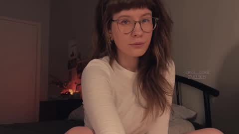 Snapshot of quack__quack chatting on 27, 2, 2025 online show from 27, 2, 2025