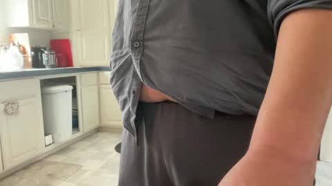 Snapshot of qualitative chatting on 14, 10, 2025 qualitative online show from 14, 10, 2025