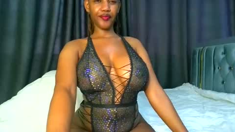 Snapshot of queen321850 chatting on 4, 7, 2026 queen321850 online show from 4, 7, 2026